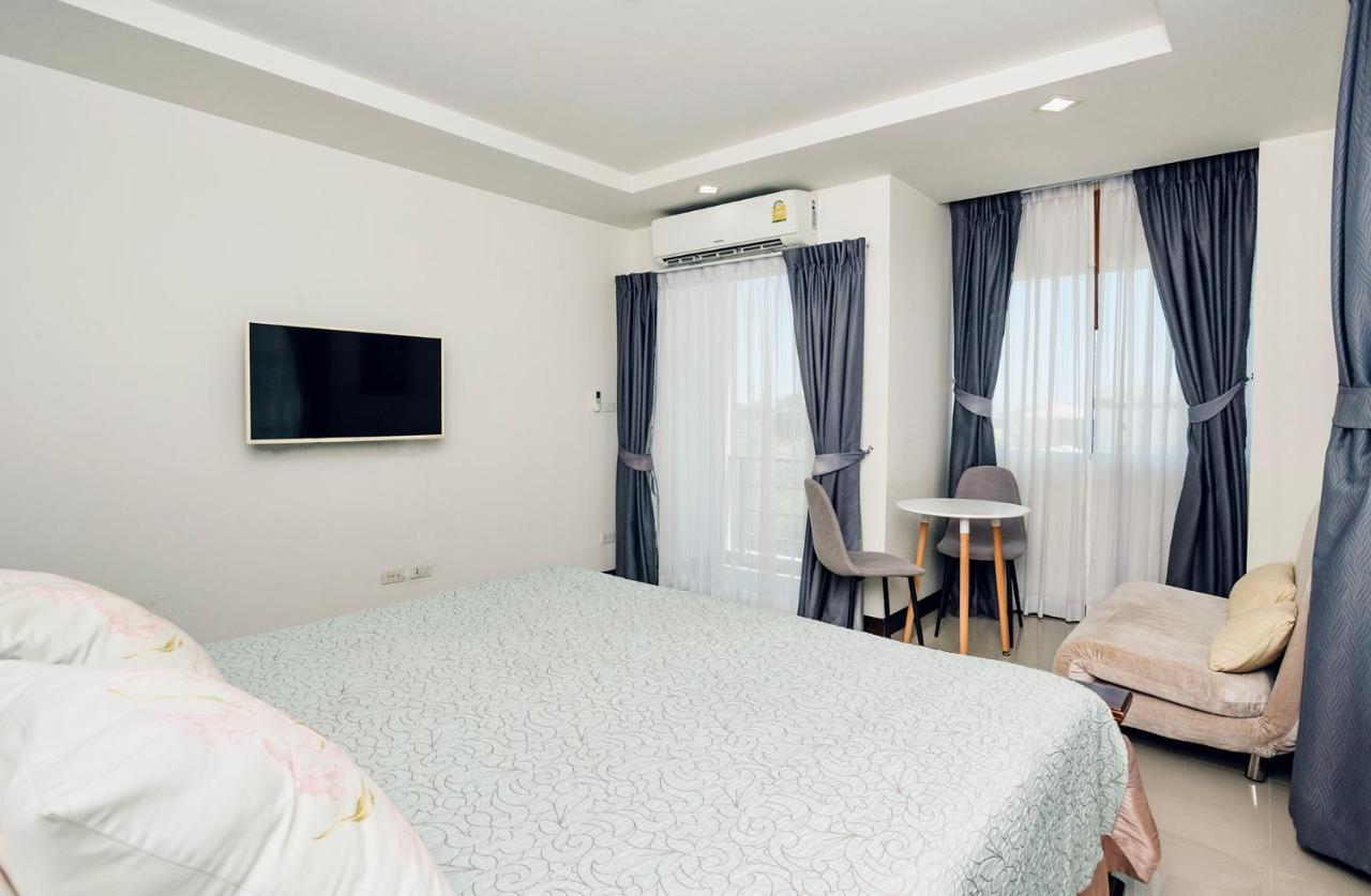 Beach 7 Condo Jomtien Beach Exterior photo